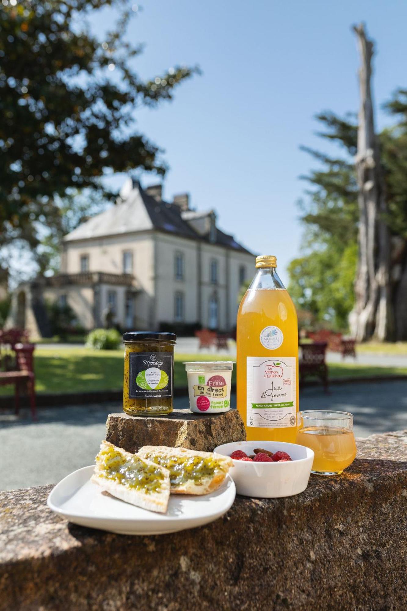 Chateau De La Richerie Beaurepaire  Екстериор снимка